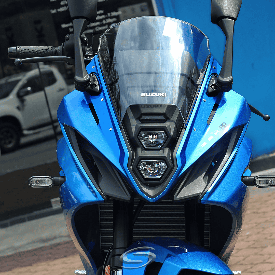 Suzuki GSX-8R – View 3